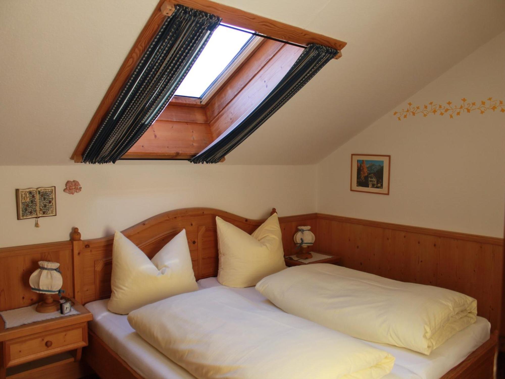 Ferienapartmenthaus Hubertushof Mittenwald Exteriör bild